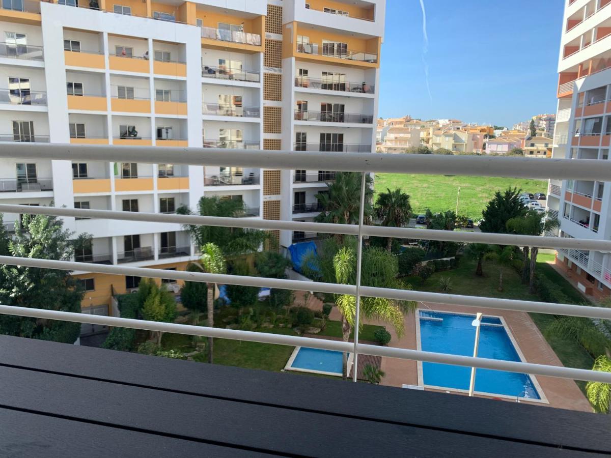 Convistaapartment With Pool Portimão Buitenkant foto