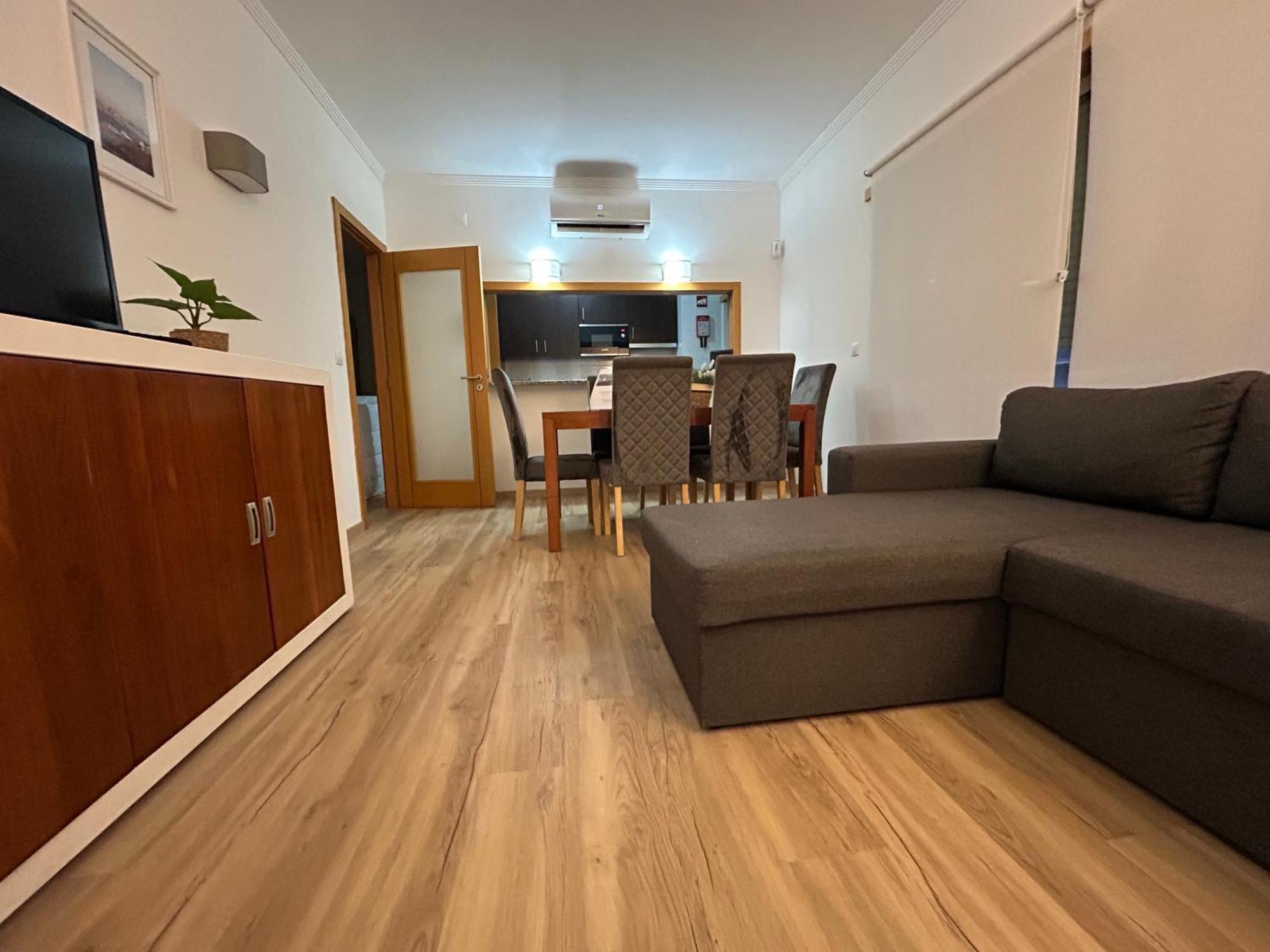 Convistaapartment With Pool Portimão Buitenkant foto
